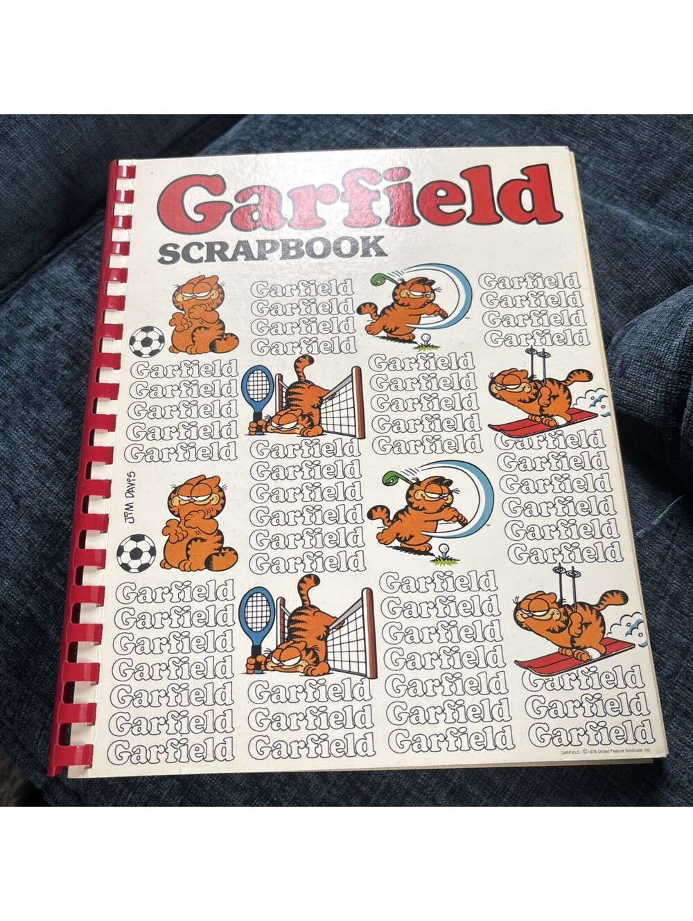 Unused Vintage Garfield Scrapbook Sports Theme 1978